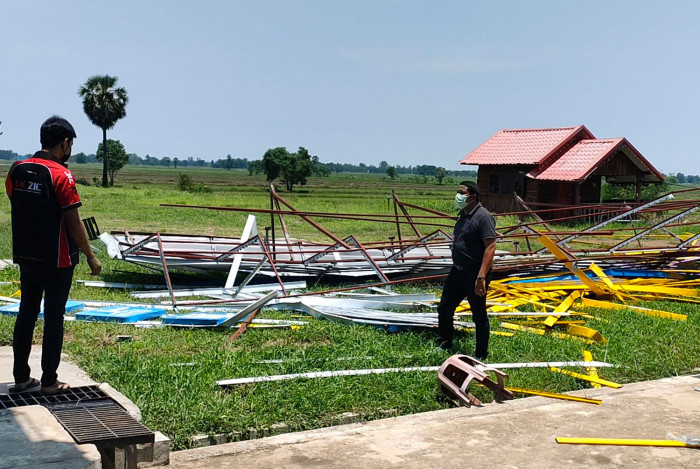 Storm pounds Buri Ram - Vimarsana News