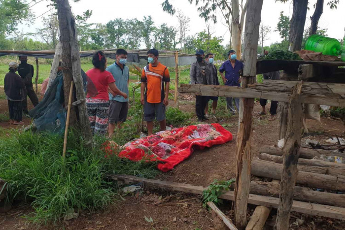 Farmer killed by lightning - Vimarsana News