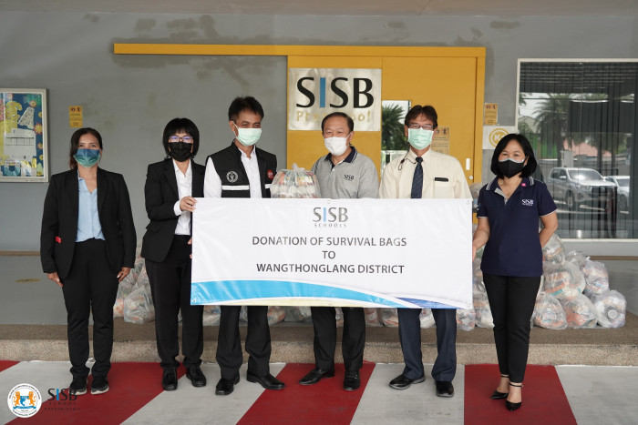 SISB donates 300 survival bags for the needy in Wang Thonglang District - Vimarsana News