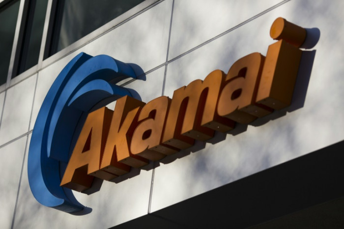 Bank, airline web outage 'not caused' by cyberattack