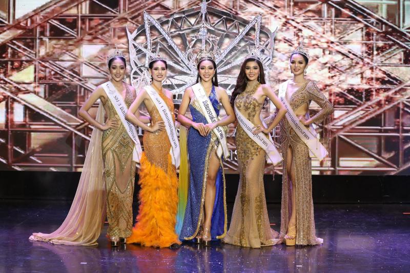 Contestants pose during the Miss Grand Samut Sakhon beauty pageant in Bangkok. (Miss Grand Thailand / AFP photo)