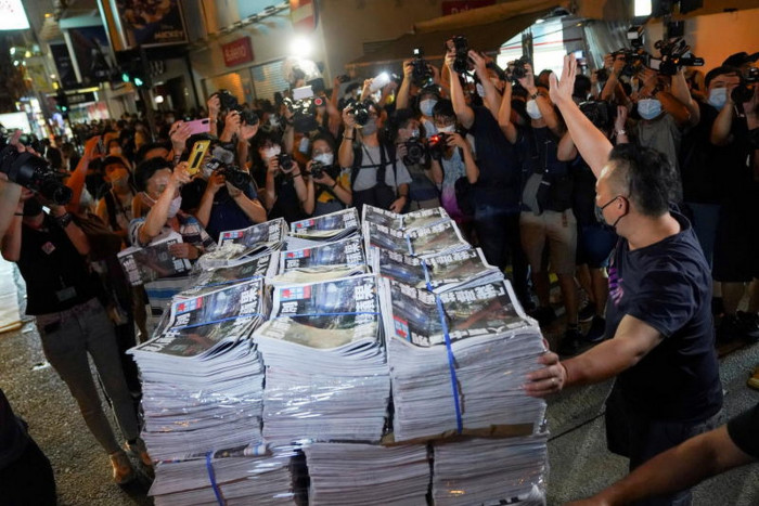 Hong Kong police arrest former Apple Daily editor-in-chief