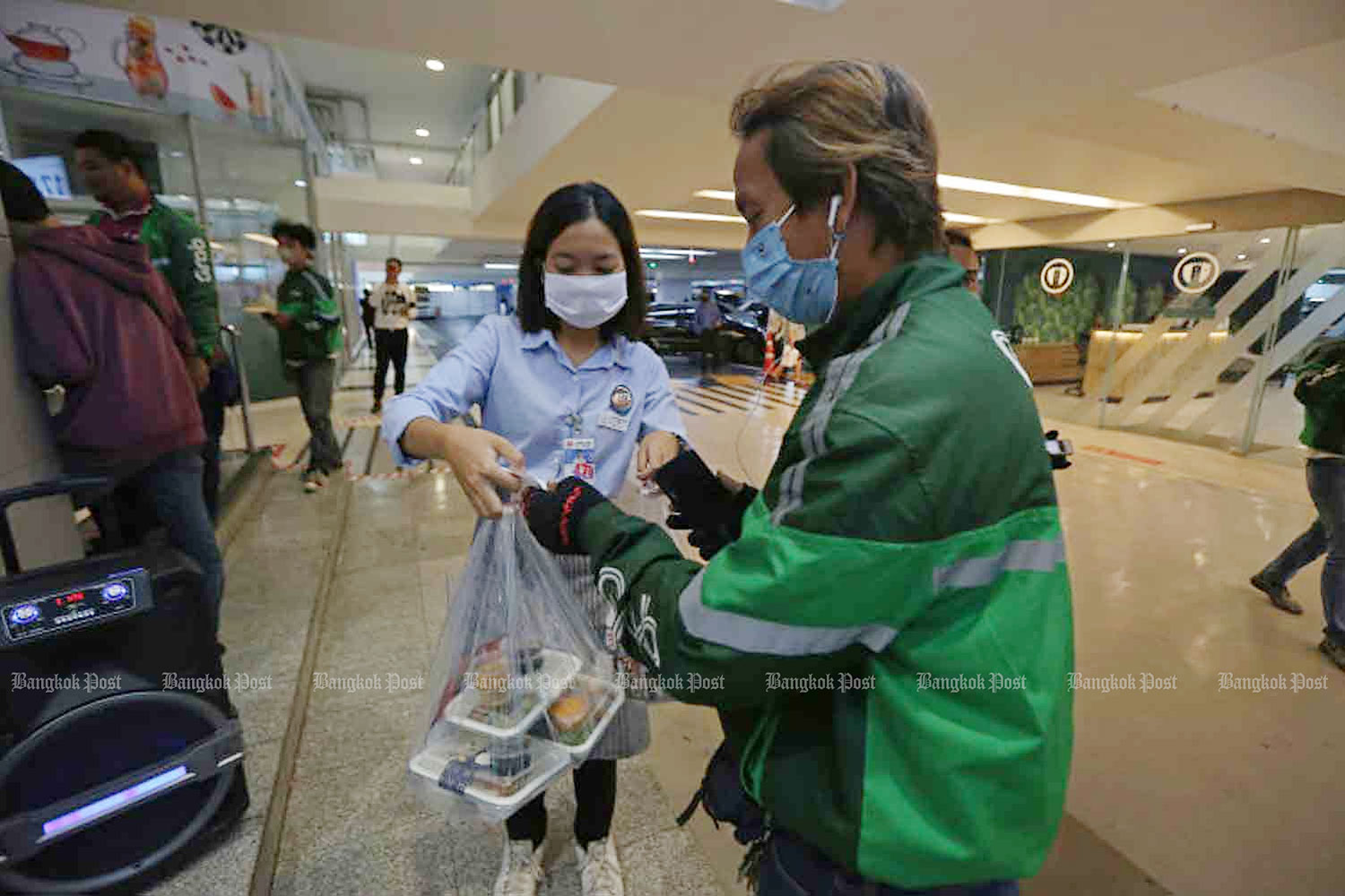 Getting Food at Bangkok Malls in 2021