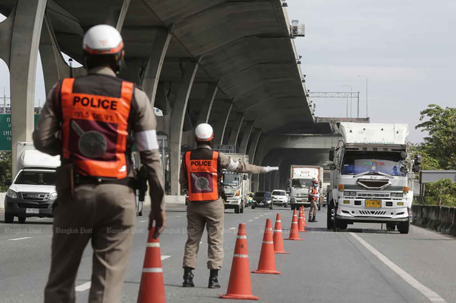 Study begins on rail line along Bang Na-Trat Road