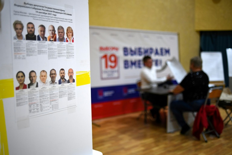 President Vladimir Putin has urged Russians to vote in parliamentary polls this week in which most vocal Kremlin critics have been barred from running as part of an unprecedented crackdown President Vladimir Putin has urged Russians to vote in parliamentary polls this week in which most vocal Kremlin critics have been barred from running as part of an unprecedented crackdown