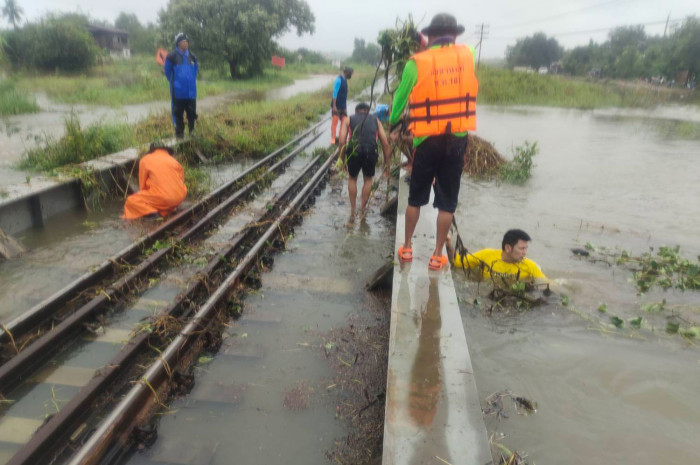 Northeast train services halted, track flooded - Vimarsana News