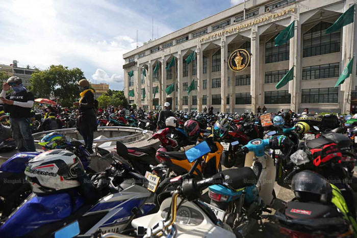 Many roads 'unsafe' for motorcycles - Vimarsana News