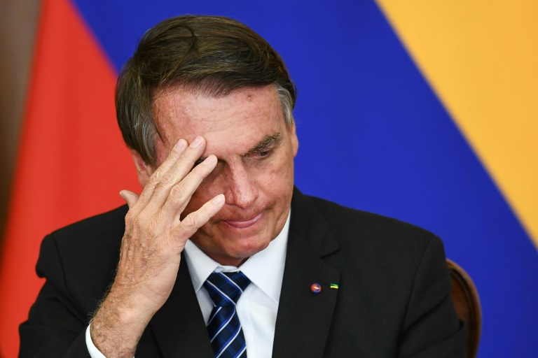 Bolsonaro welfare plan shakes Brazil markets, sparks resignations