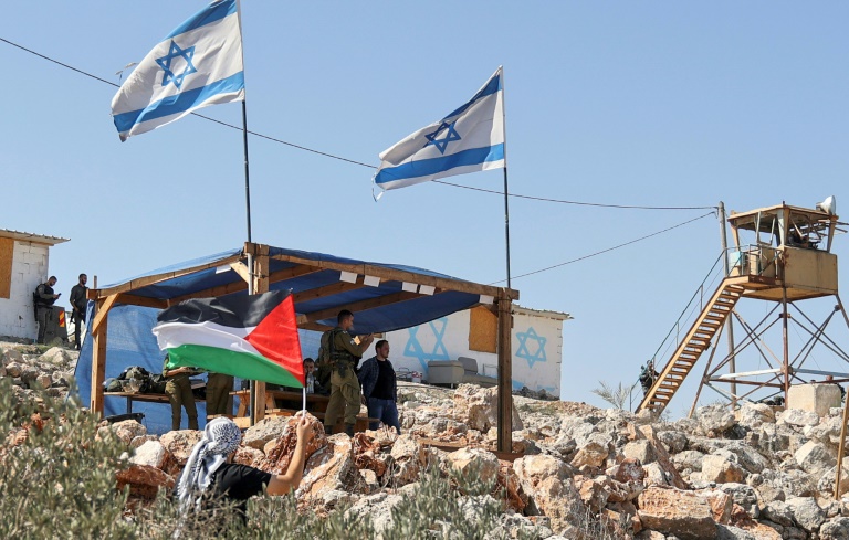 Israel to build over new 1,300 W.Bank settler homes