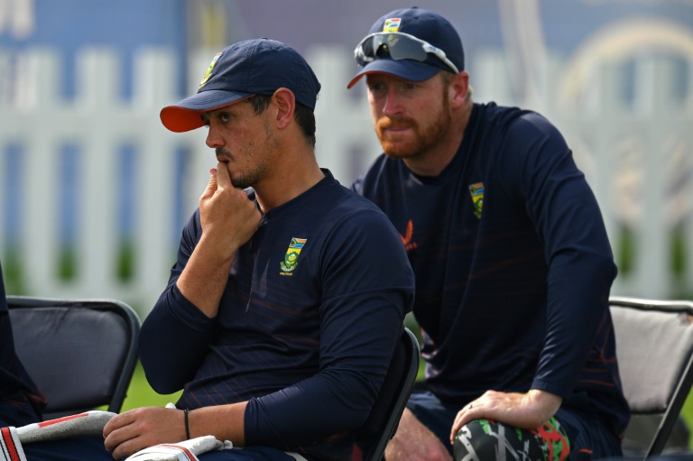 Out for 'personal reasons': South Africa's Quinton De Kock (left) Out for 'personal reasons': South Africa's Quinton De Kock (left)