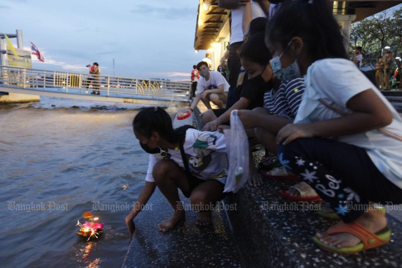 Loy Krathong gets conditional nod from PM