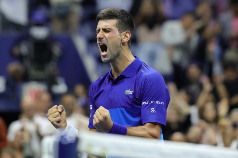 Djokovic adopts wait-and-see attitude to Aussie Open