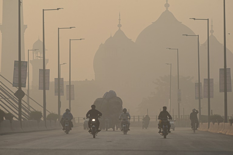 Air quality has worsened across northern India and adjacent parts of Pakistan in recent years. Air quality has worsened across northern India and adjacent parts of Pakistan in recent years.