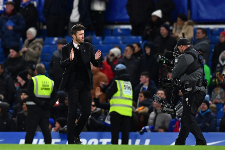 Creditable result - Manchester United caretaker manager Michael Carrick applauds the fans after a 1-1 draw away to Premier League leaders Chelsea Creditable result - Manchester United caretaker manager Michael Carrick applauds the fans after a 1-1 draw away to Premier League leaders Chelsea