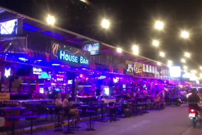 Pattaya night venues beg for Christmas help