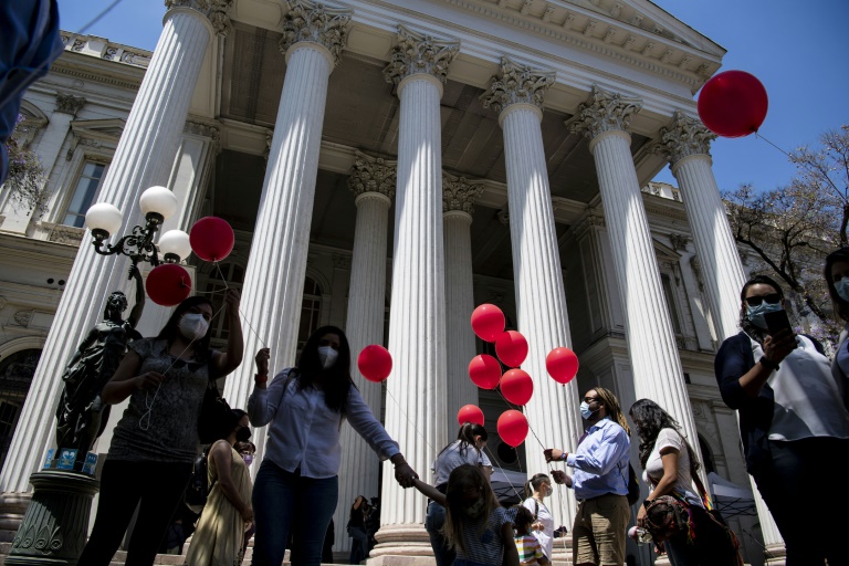 Chile lawmakers set to approve same-sex marriage 