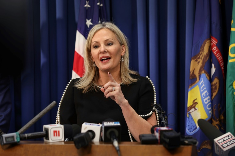 Oakland County prosecutor Karen McDonald announces that charges have been filed against the parents of the 15-year-old boy arrested for shooting dead four fellow students in Michigan Oakland County prosecutor Karen McDonald announces that charges have been filed against the parents of the 15-year-old boy arrested for shooting dead four fellow students in Michigan