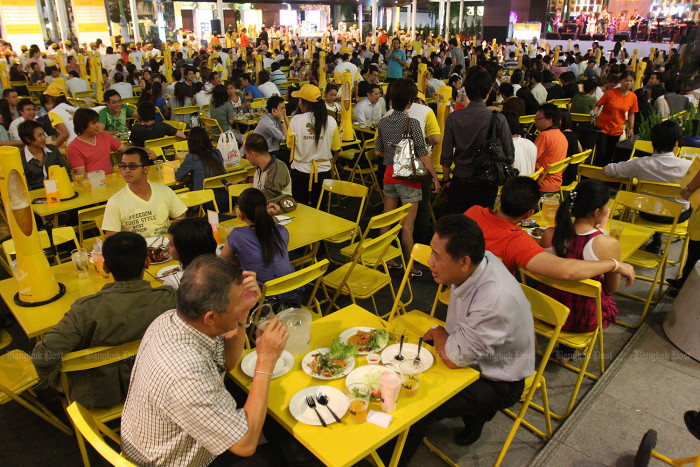 Chiang Mai begins easing booze rules - Vimarsana News