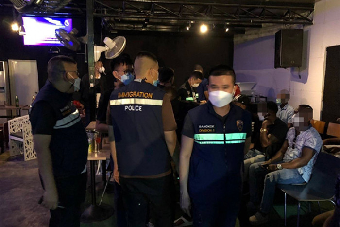 45 arrested partying in after-hours restaurant - Vimarsana News
