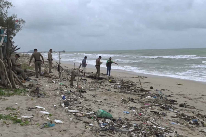 Headless body found on Songkhla beach - Vimarsana News