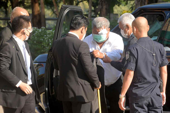 Imprisoned tycoon 'doing fine' - Vimarsana News