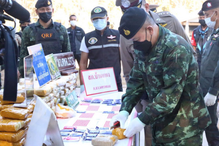 Meth pills seized on Mekong river bank - Vimarsana News