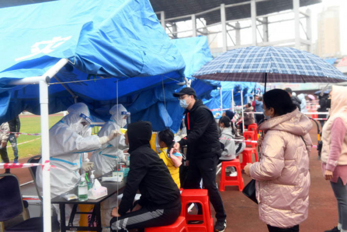 China reopens Vietnam border after Covid-19 caution disrupts trade - Vimarsana News
