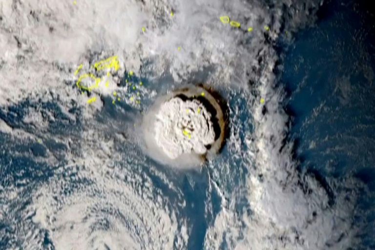 Huge Tonga volcanic eruption caused 'significant damage'