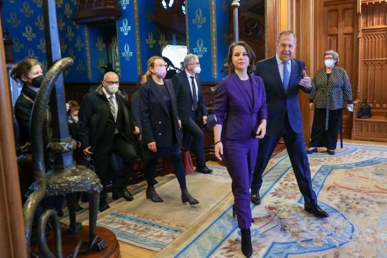 Negotiations between Russia and the West have done little to ease concerns over Ukraine's security Negotiations between Russia and the West have done little to ease concerns over Ukraine's security