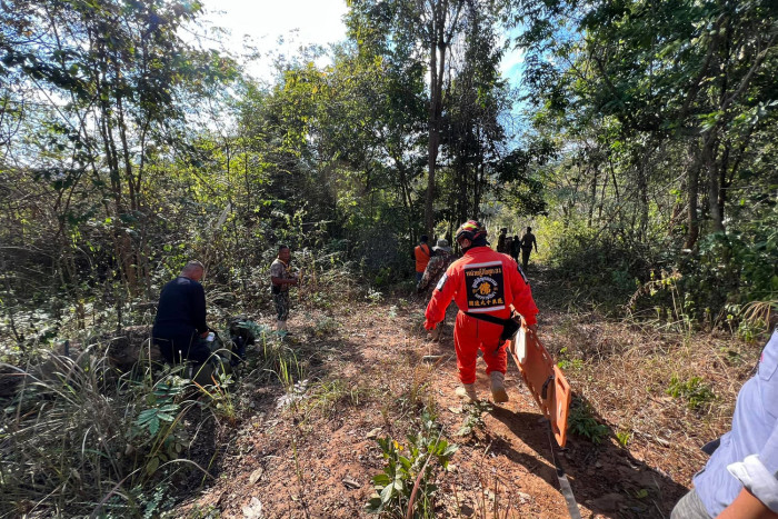Bangkok Post - Man found dead in Thap Lan forest