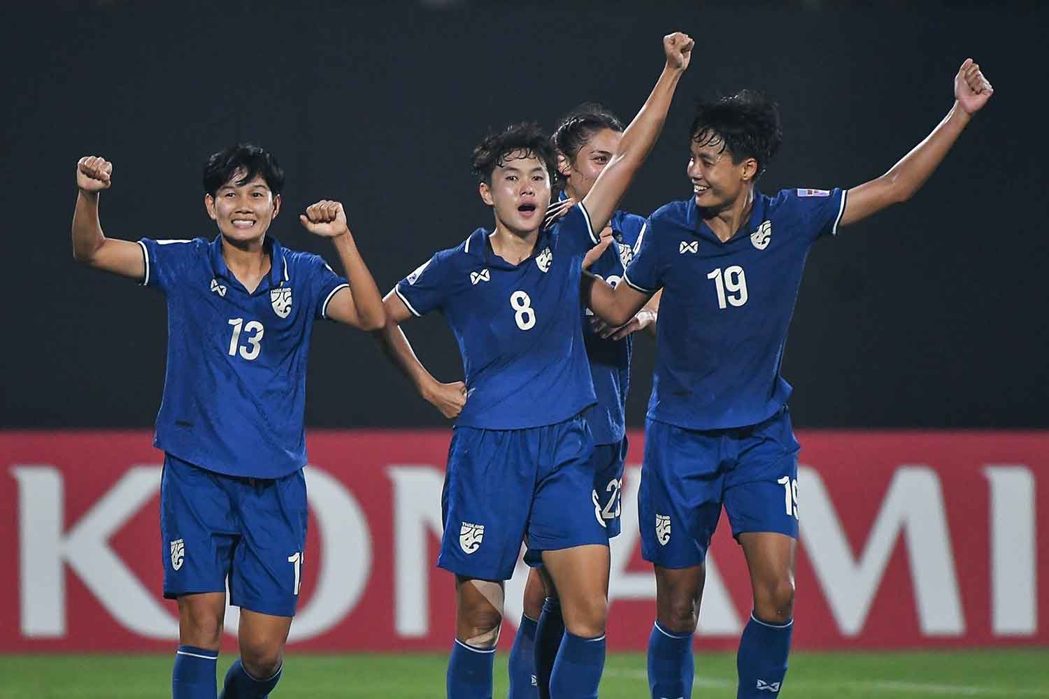 Gritty Chaba Kaew face Japan in quarters