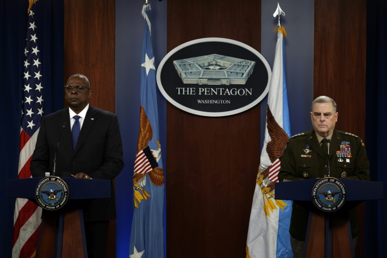 US Secretary of Defense Lloyd Austin (L) and Chairman of the Joint Chiefs of Staff Army Gen. Mark Milley (R) US Secretary of Defense Lloyd Austin (L) and Chairman of the Joint Chiefs of Staff Army Gen. Mark Milley (R)