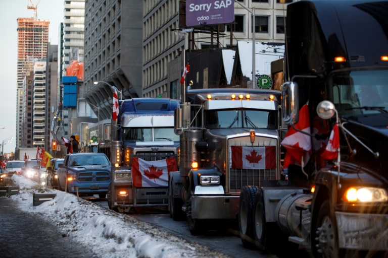 Impasse at Canada truckers' protest as mayor seeks mediator Impasse at Canada truckers' protest as mayor seeks mediator