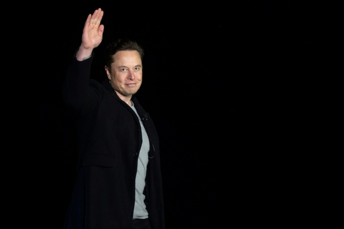 Bangkok Post - Elon Musk sends internet gear to Ukraine