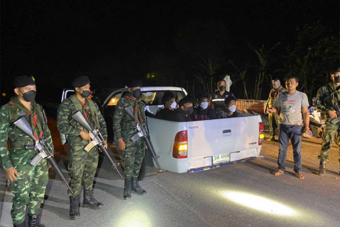 Illegal job seekers caught near Malaysian border - Vimarsana News