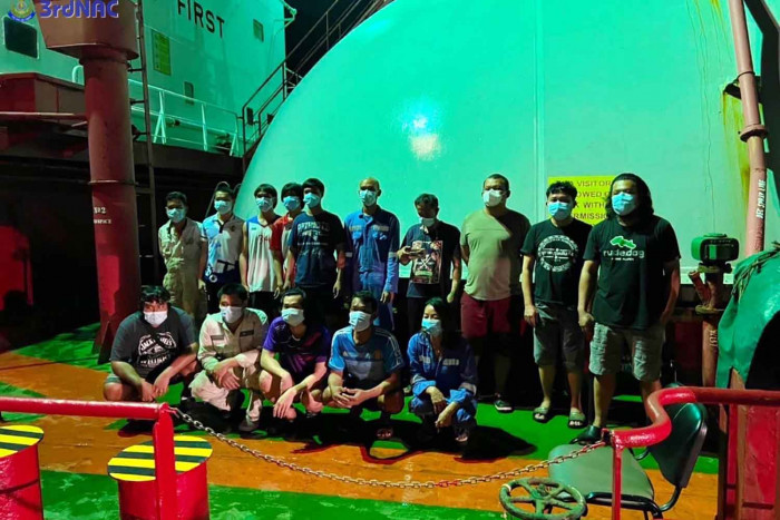 Crew on gas tanker seek help after 13 months at sea - Vimarsana News