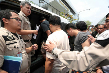 Activist acquitted of lese majeste