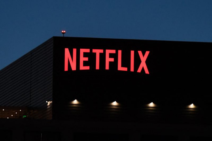Netflix wants to charge users who share accounts - Vimarsana News