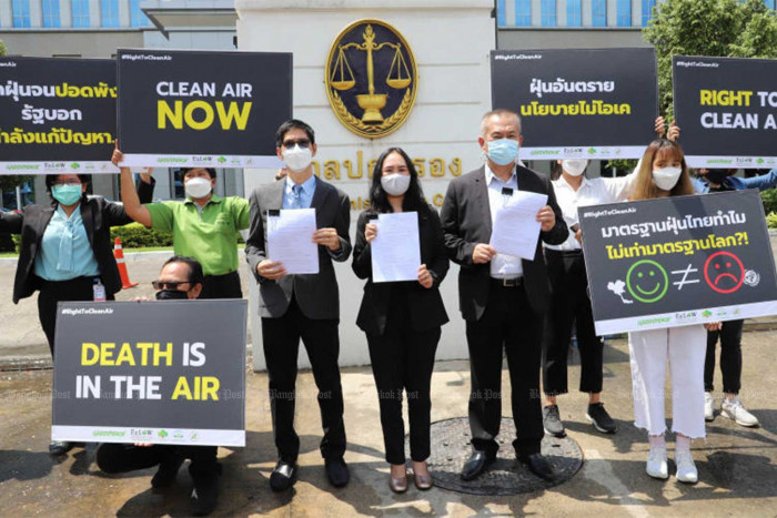 Groups sue ministries over PM2.5 problems - Vimarsana News