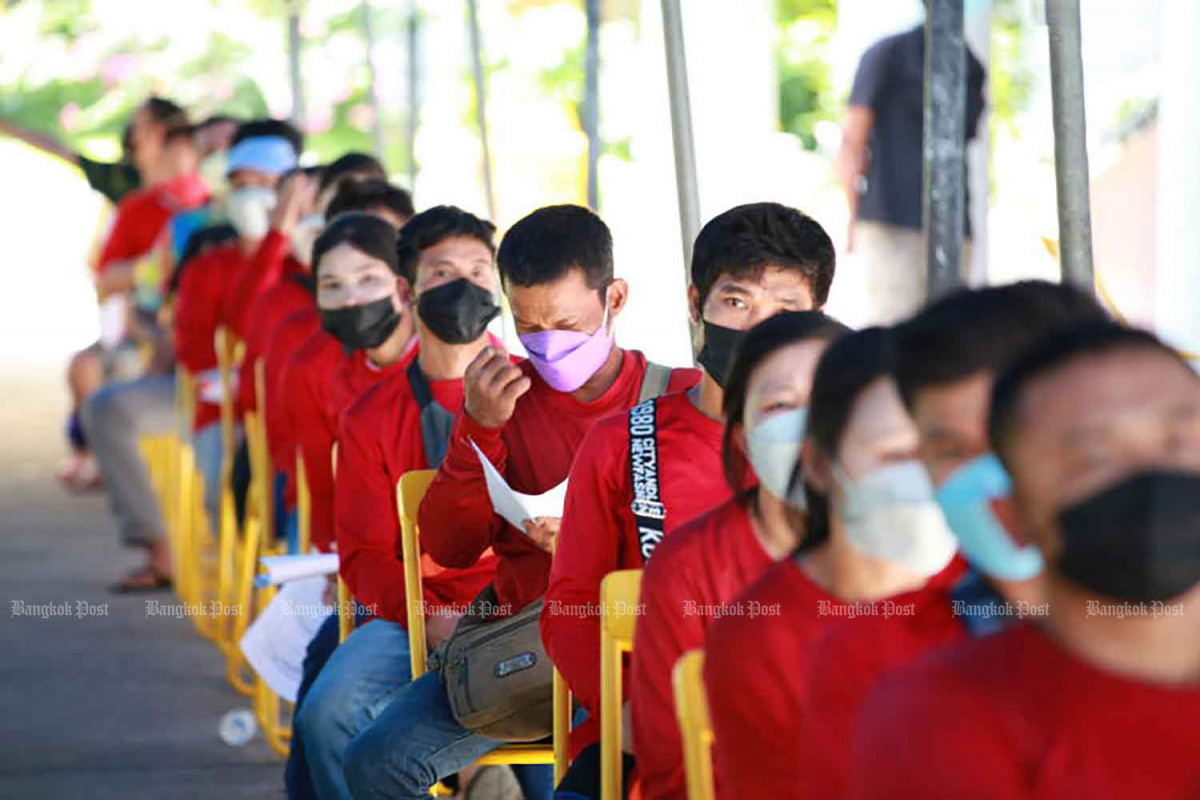 25,389 new Covid cases Wednesday Bangkok Post Learning - Learn English ...