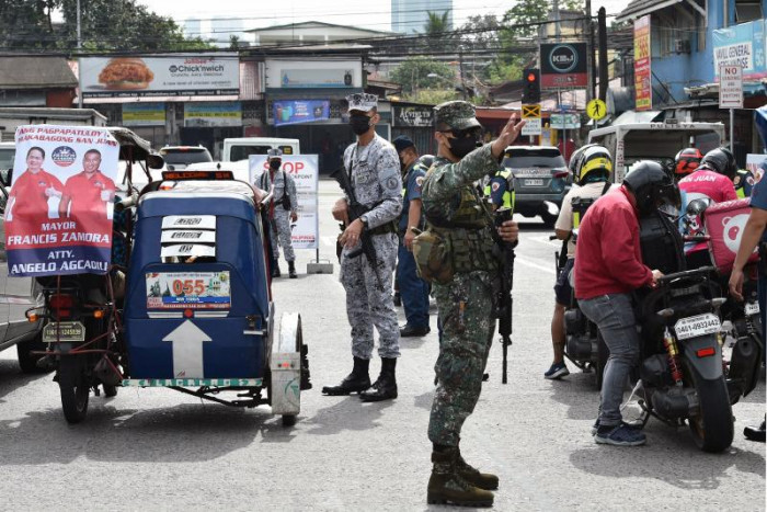 Philippine doctor alleged to be top rebel freed after case dismissed - Vimarsana News