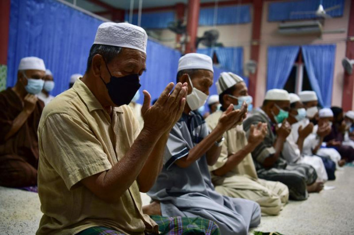 South peace talks at crucial turn - Vimarsana News