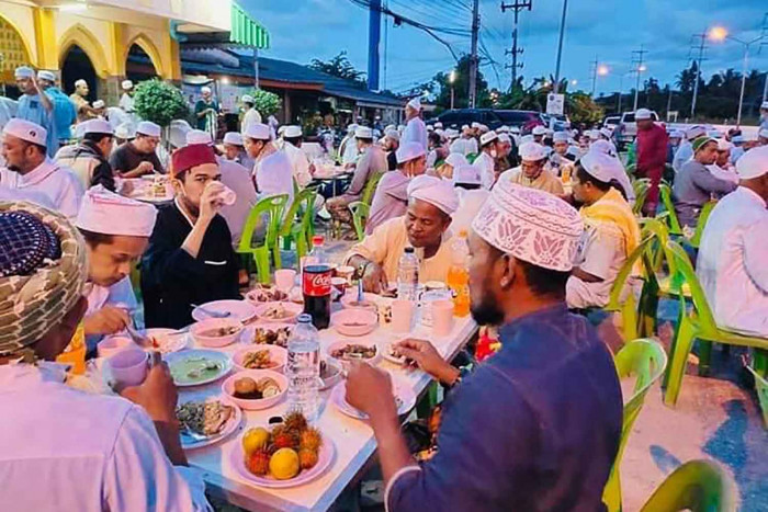 Muslims oppose Guan Yin statue construction plan in Songkhla - Vimarsana News