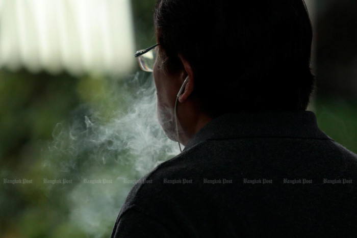 Digital minister backs e-cig sales - Vimarsana News