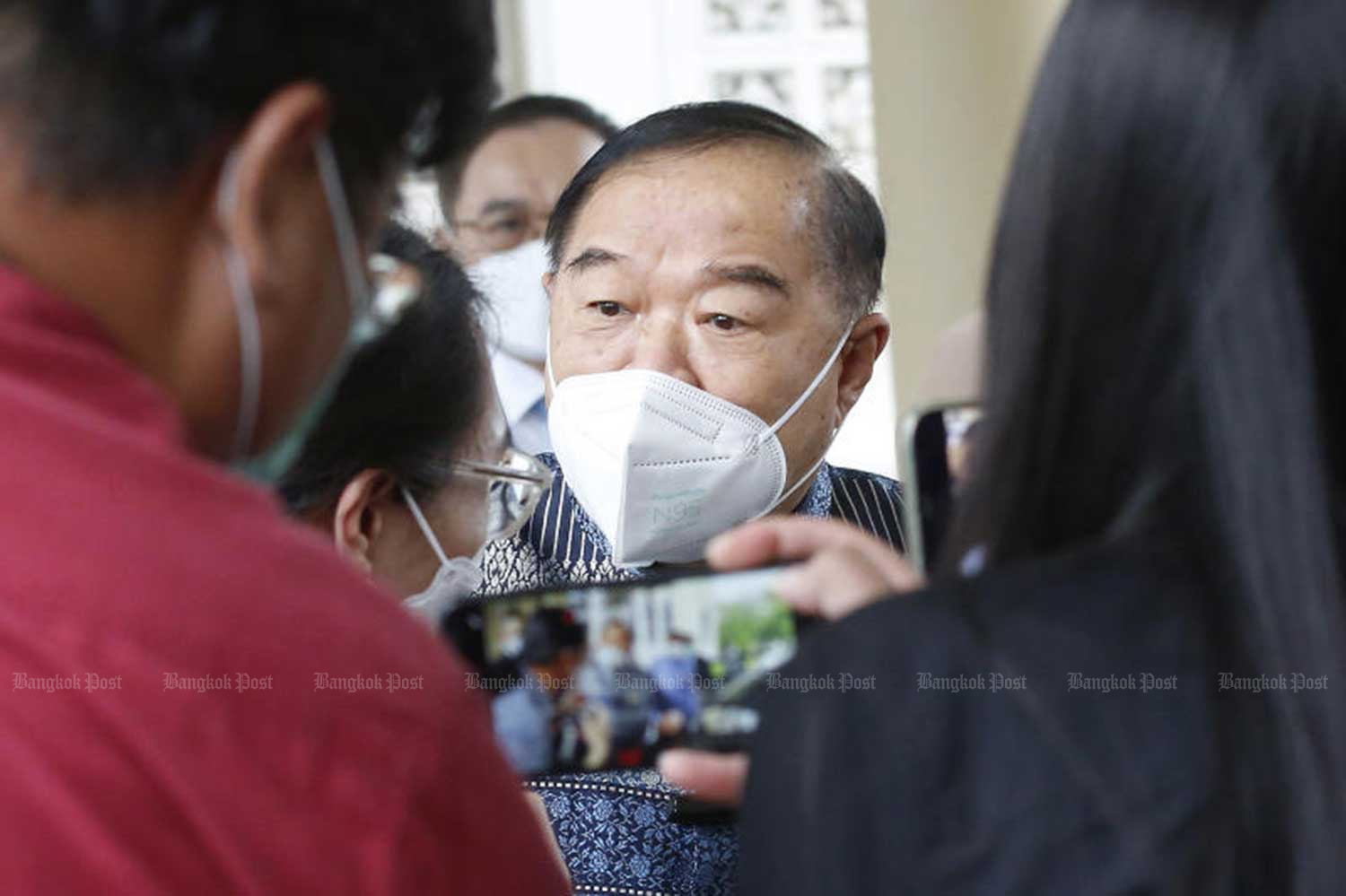 Deputy Prime Minister and Palang Paracharath Party (PPRP) leader Prawit Wongsuwon emerges from a cabinet meeting. (File photo: Arnun Chonmahatrakool)