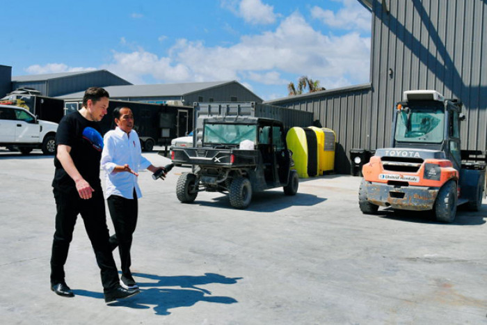 Indonesia's Jokowi meets Tesla's Musk after nickel talks