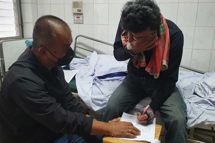 Jealous husband arrested, wife killed in front of young daughter - Vimarsana News