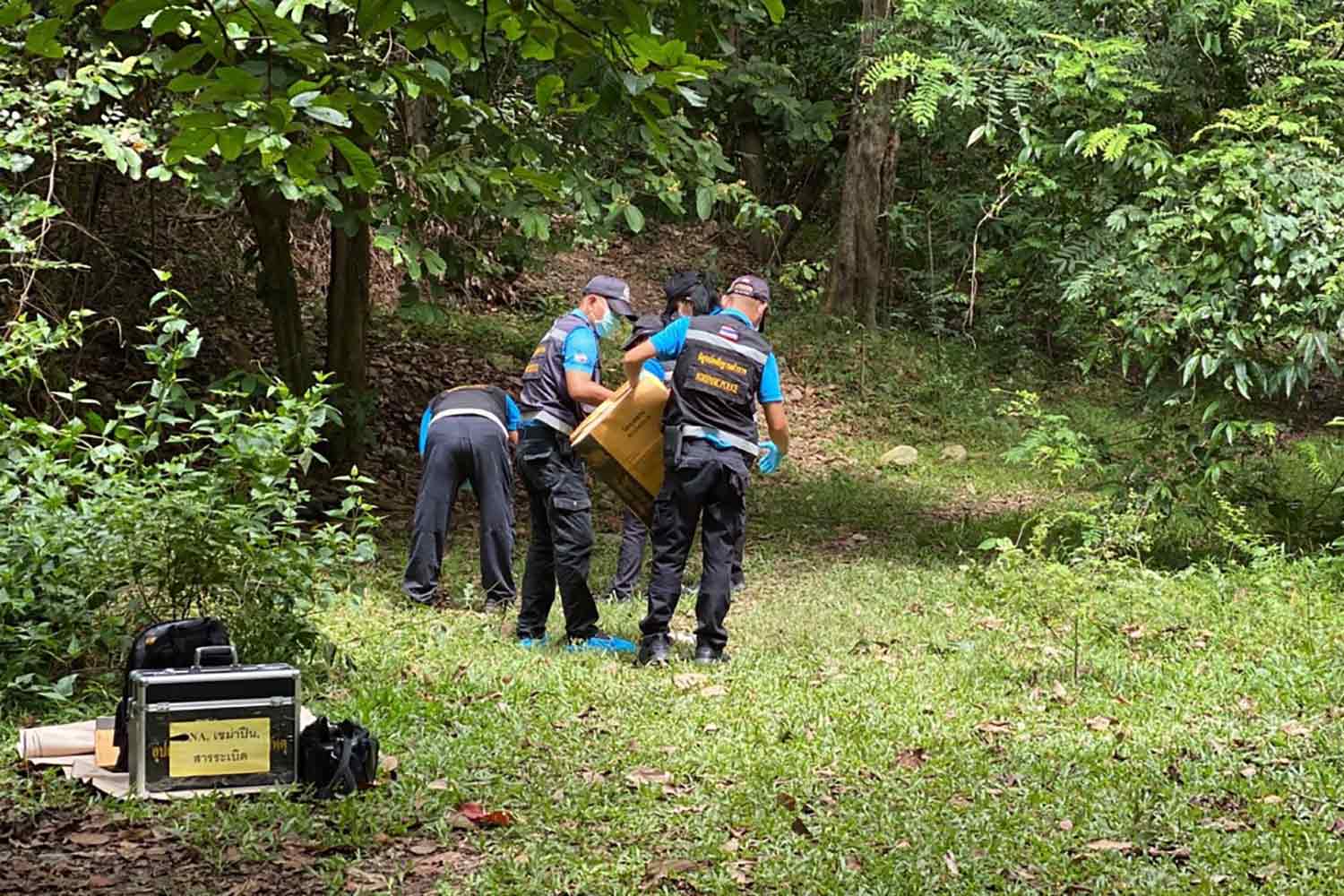 Bound, gagged body found in fresh grave