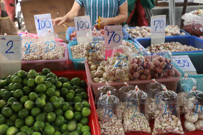 Consumer mood at 9-month low in May on living costs, Ukraine war - Vimarsana News