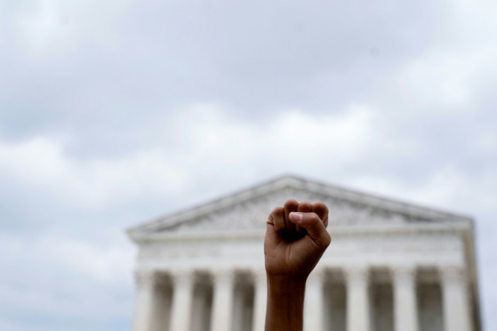 US Supreme Court 'lurches' to the right - Vimarsana News